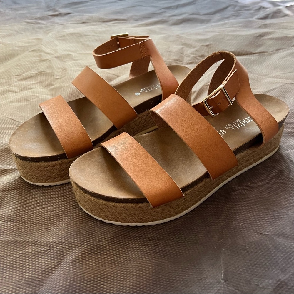Patrizia Flatform Sandal